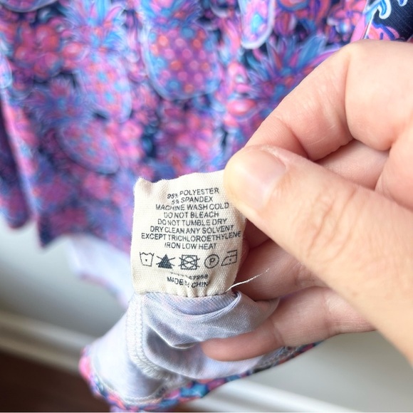 Simply Southern pineapple print crossover neck tunic shirt with pockets - Picture 6 of 8